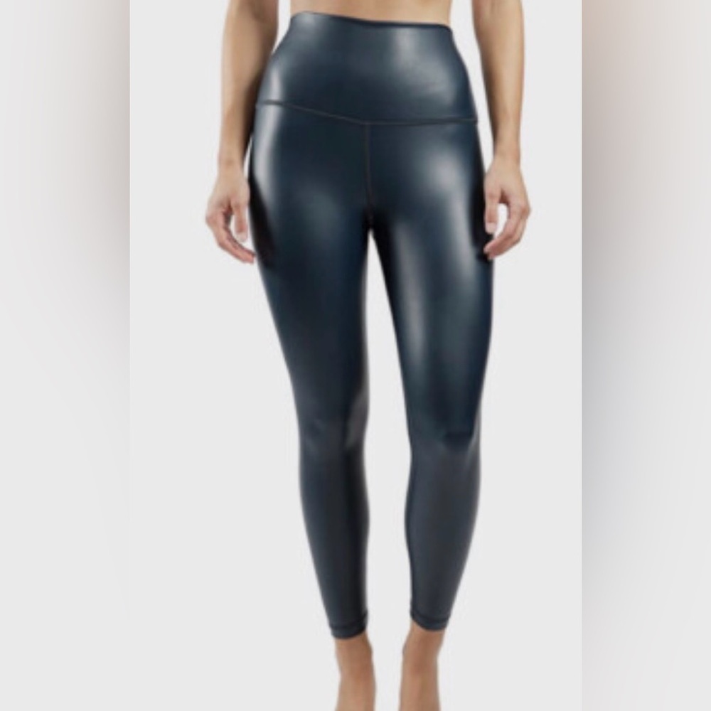 90 Degree By Reflex Faux Leggins